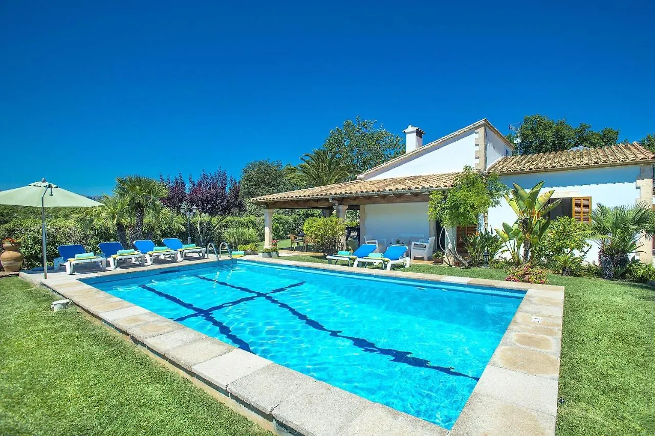 Villa Geranios Port de Pollenca Spain