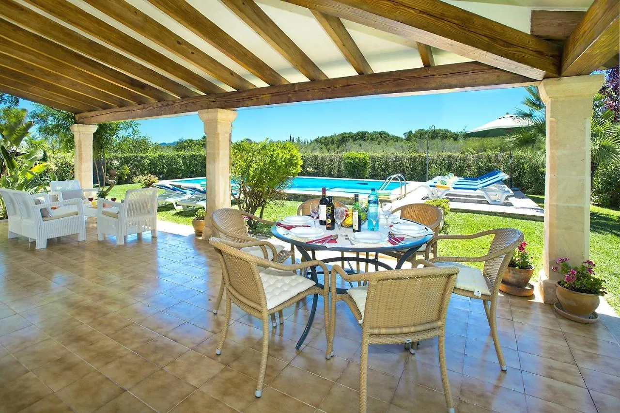 Villa Geranios Port de Pollença 0*,  Španělsko