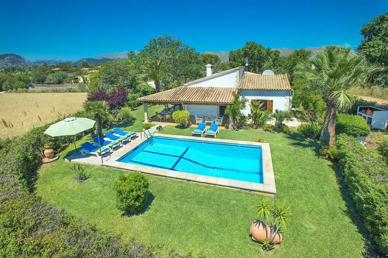 Villa Geranios Port de Pollenca Spain