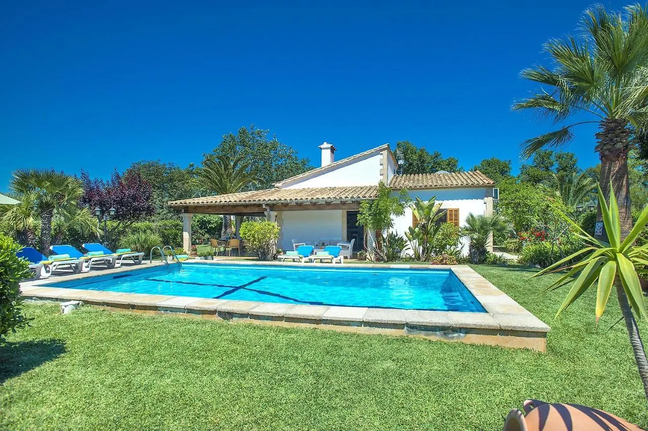 Villa Geranios Port de Pollença Španělsko